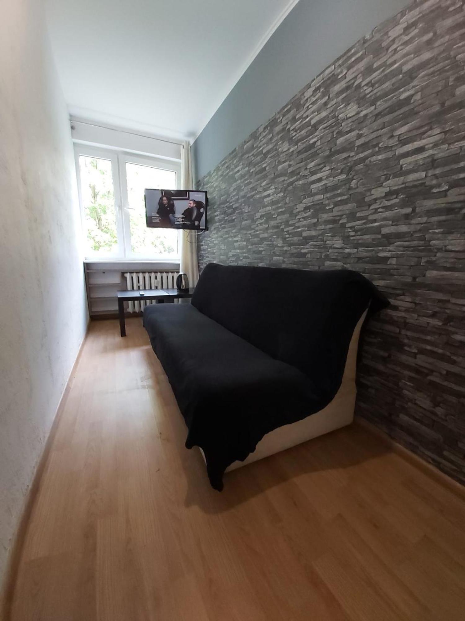 2050 Zwyciestwa 23 - Tanie Pokoje - Samodzielne Zameldowanie - Self Check In Poznan Bagian luar foto